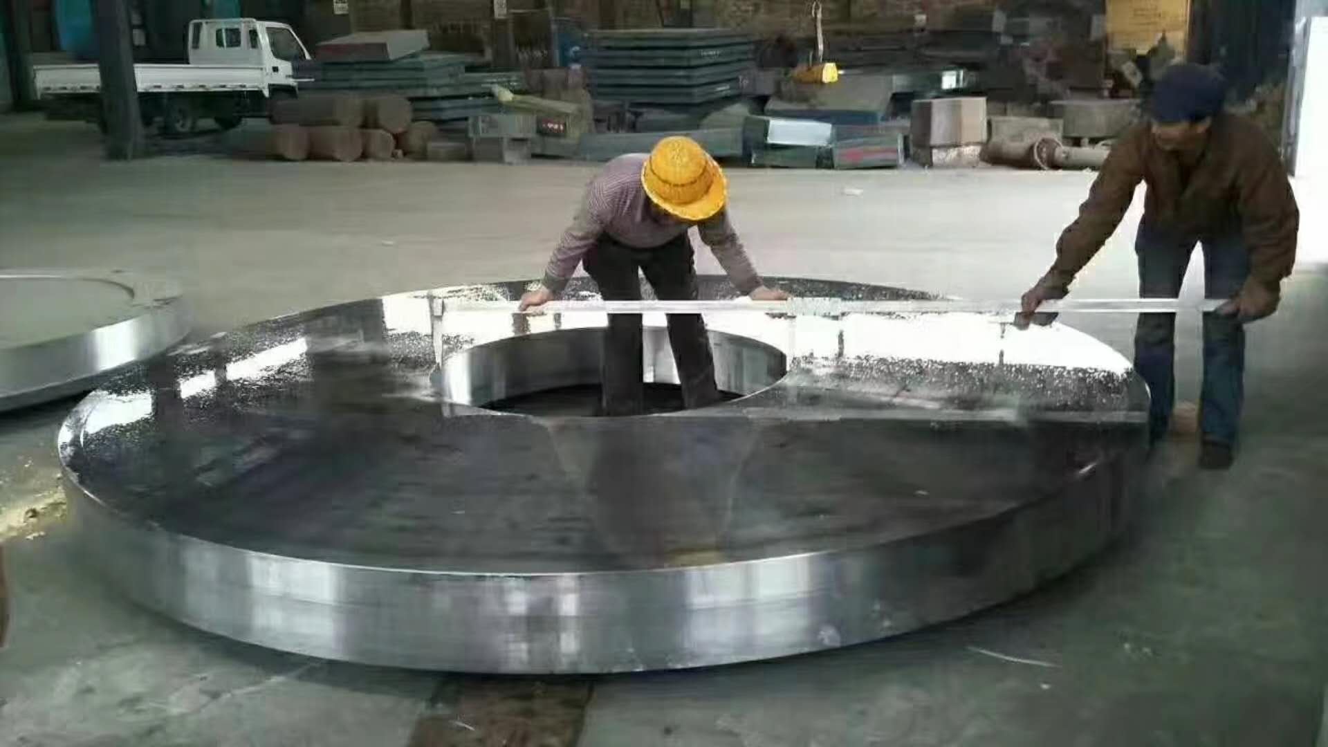 ����ë��